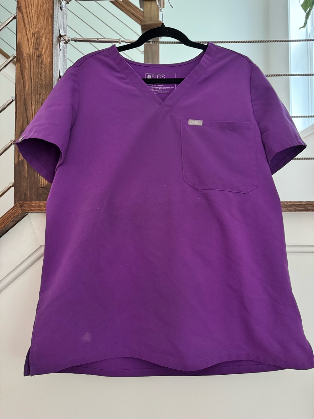 FIGS scrubsV-Neck Top in Purple medium